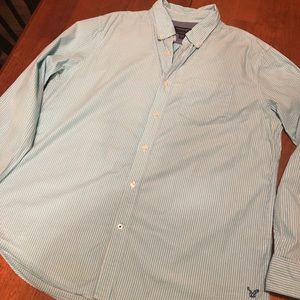 Men’s American Eagle Button Down